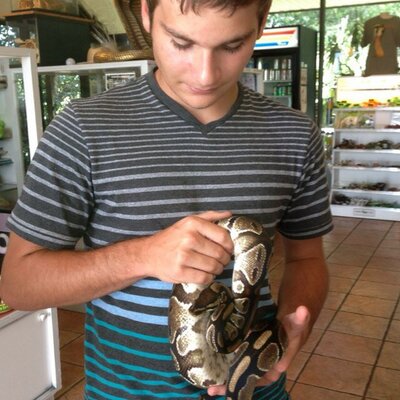 Profile Picture of John (@john_gouge) on Twitter