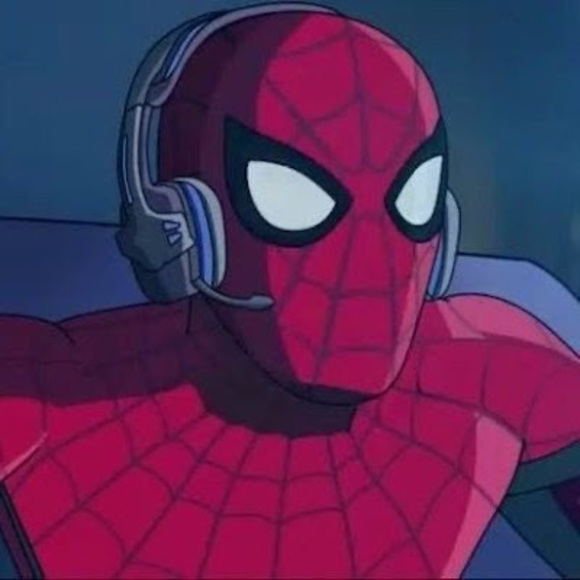 Profile Picture of Nico Lilburn (@nicolilburn) on Poshmark