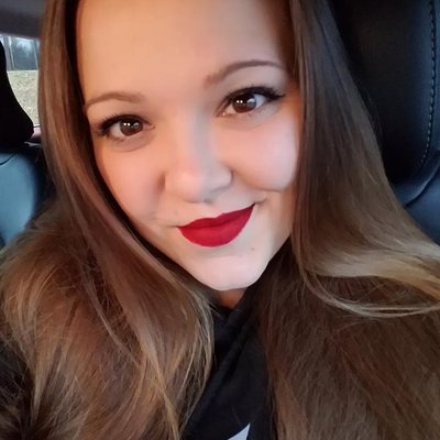 Profile Picture of BrittanyCrowl (@BrittanyMCrowl) on Twitter