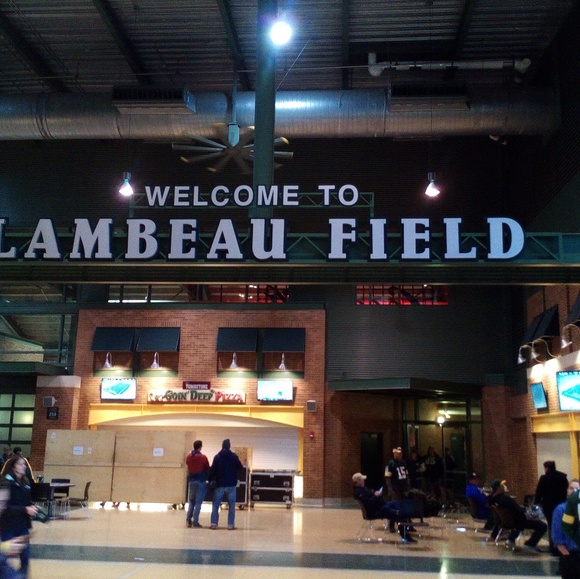 Jesse Karn - Poshmark Profile Picture of Jesse Karn (@jkarny) on Poshmark