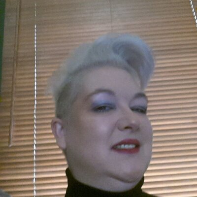 Profile Picture of Dawn Worcester (@dawnsilversiren) on Twitter