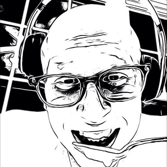 Profile Picture of Peter Myers (@pyromancer2000) on Poshmark