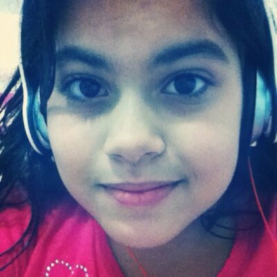 Profile Picture of Julia Teixeira (@JoJuliateixeira) on Twitter