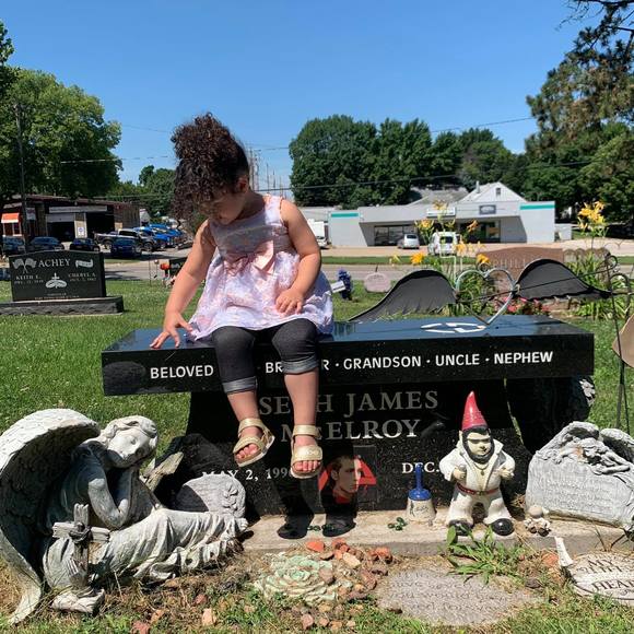 Profile Picture of Demarcus Lee (@beltz380) on Poshmark