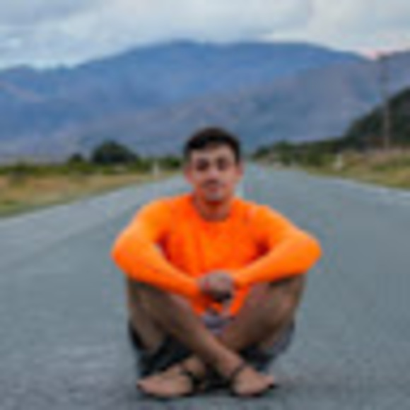 Profile Picture of Adam Morrone (@adammorrone2) on Poshmark