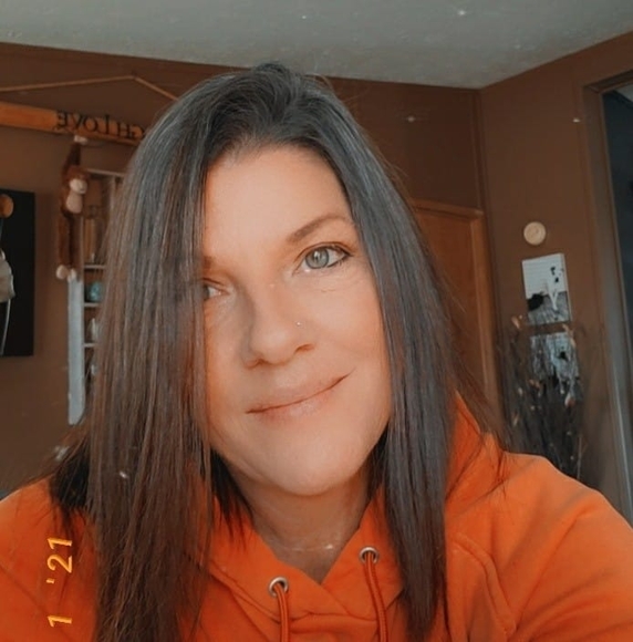 Profile Picture of Christine Christianson-frisell (@frisell) on Poshmark