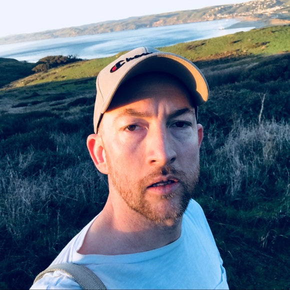 Profile Picture of Michael Forrey (@mrgeraldjr) on Poshmark