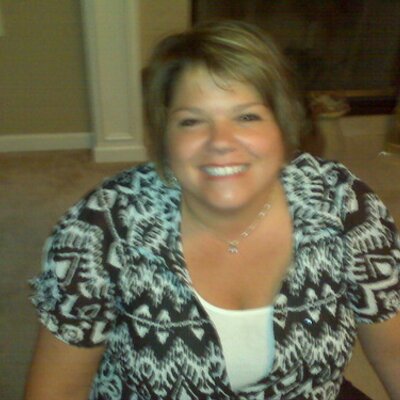 Profile Picture of Gena Alexander (@Chanel8993) on Twitter