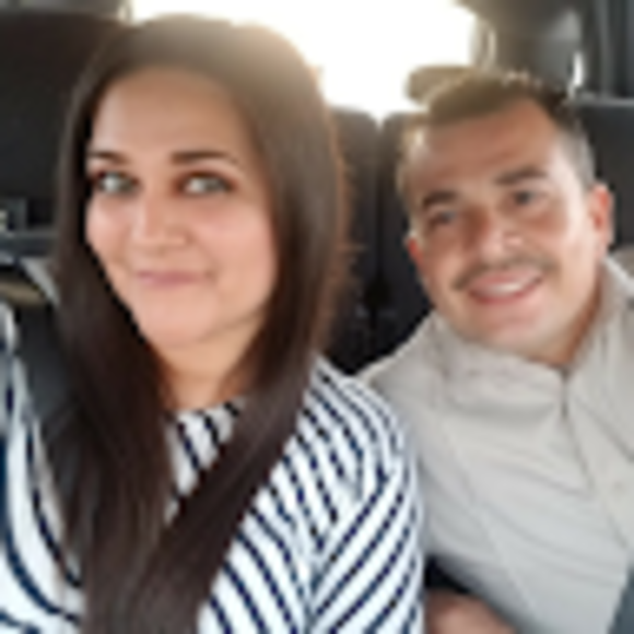 Profile Picture of Jessica Medina (@xolita619) on Poshmark