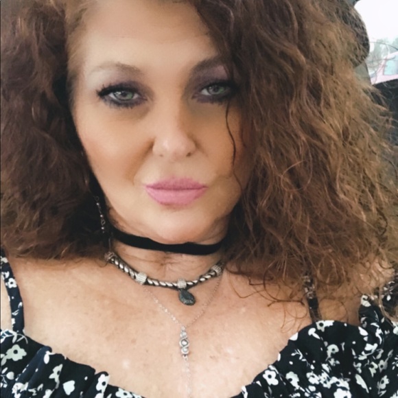 Profile Picture of Ginger Kirby-marsh (@gingerkmarsh) on Poshmark