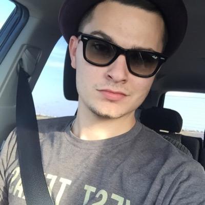 Profile Picture of Andrew Velasquez (@ajvelasquez92) on Twitter