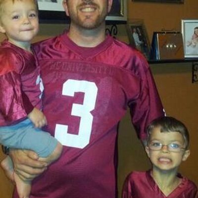 Profile Picture of Jeremy Massey (@limpy0684) on Twitter