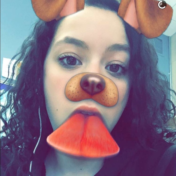 Liadan Izabella - Poshmark Profile Picture of Liadan Izabella (@liadanizabella) on Poshmark