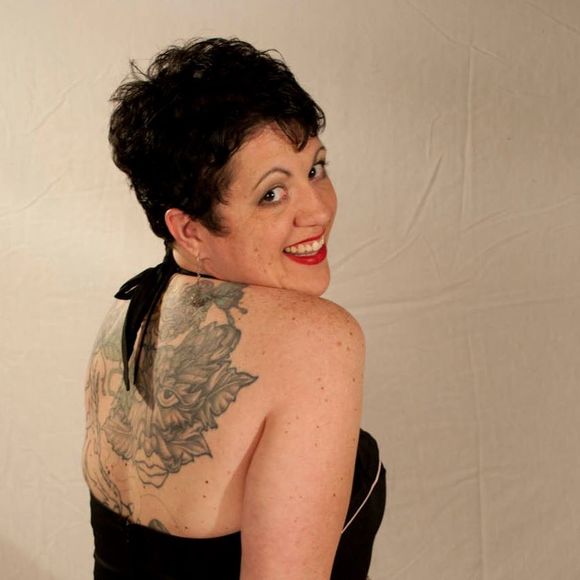 Profile Picture of Angie Adamson-nissen (@angieadamson652) on Poshmark