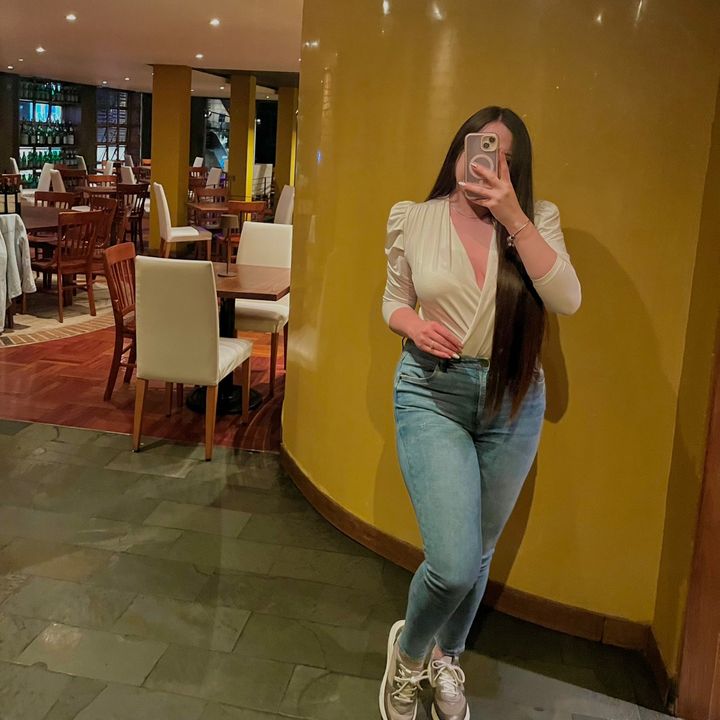 Profile Picture of Luisa Urrego (@lulu_ur4) on Tiktok