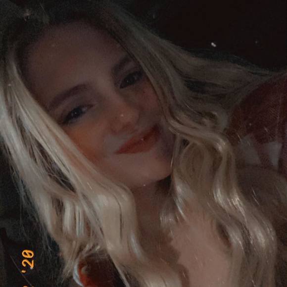 Profile Picture of Audrey Hale (@audrehale) on Poshmark