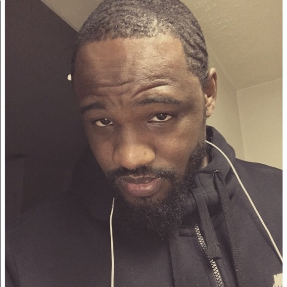 Profile Picture of Terrance Barnes (@tmbean12) on Poshmark
