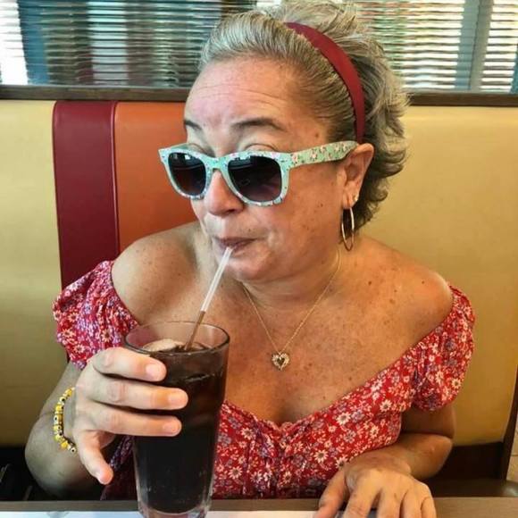 Profile Picture of Lisa Gonzalez-motta (@cthmom1998) on Poshmark