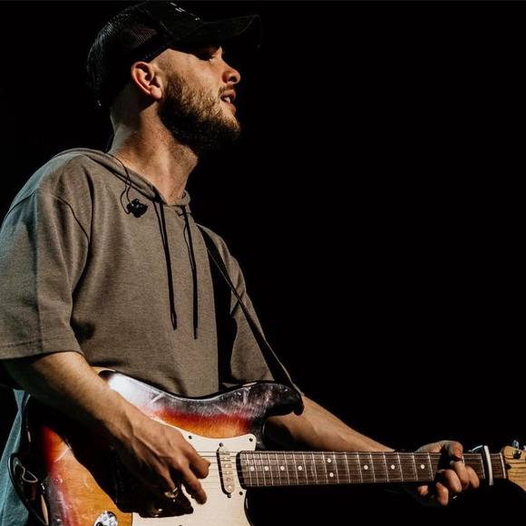 Profile Picture of Jacob Agnew (@jcbagnew) on Poshmark