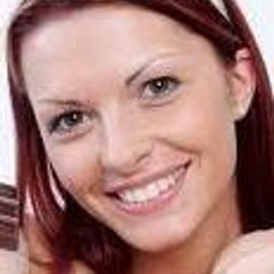 Profile Picture of Helen Hicks (@helenhicks_) on Twitter