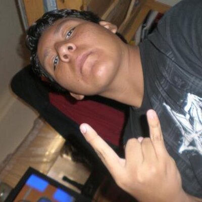 Profile Picture of Kevin Santander (@Kellar99) on Twitter