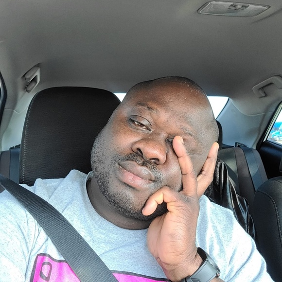 Profile Picture of Adebowale Aderogba (@aaderogba) on Poshmark