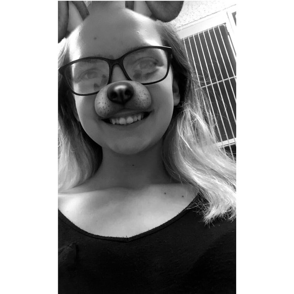 Profile Picture of Haley Kuchinsky (@hek2372) on Poshmark