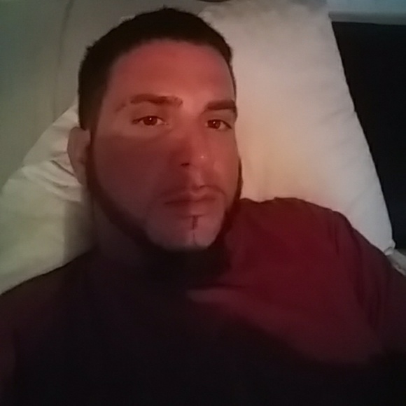 Profile Picture of Kenneth Rossi (@kinglotz86) on Poshmark