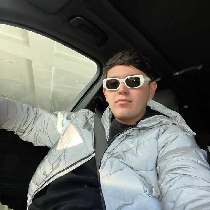 Profile Picture of Luis Angulo (@luis.angulo) on Tiktok