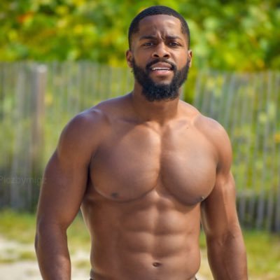 Profile Picture of Victor V. Osborne (@Vic_Ozz) on Twitter