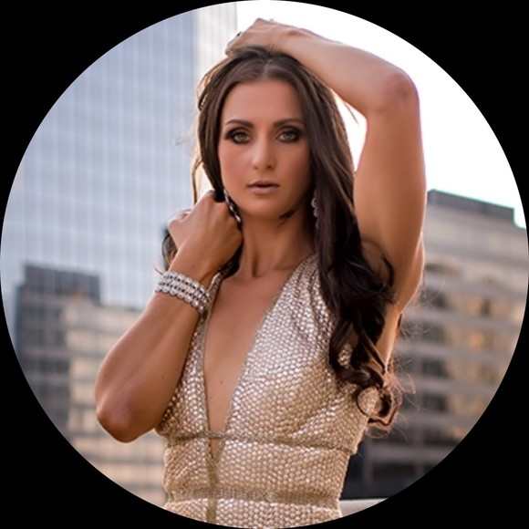 Profile Picture of Erica Pedersen (@ericapedersen) on Poshmark