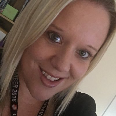 Profile Picture of Hayley Collis (@hayzz_82) on Twitter