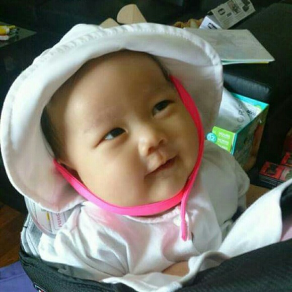 Profile Picture of Trucle Tammy (@trucletammy) on Poshmark