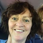 Profile Picture of Janice Beaton (@wifeinthewoods) on Instagram