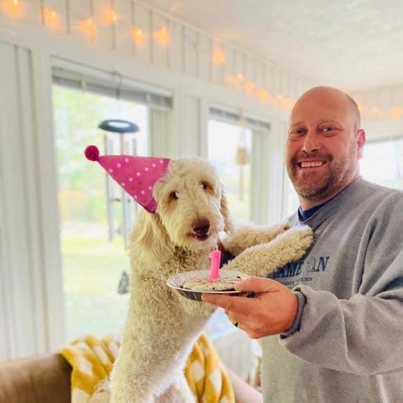 Profile Picture of Shawn Garris (@shawngarris) on Poshmark