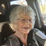 Profile Picture of Faye Rollins (@fayelorr) on Instagram