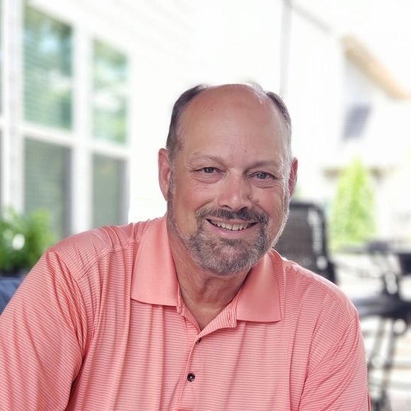 Profile Picture of Roy Belyea (@rb15970) on Poshmark