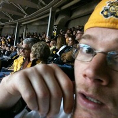 Profile Picture of Eric Gathers (@ekg27) on Twitter