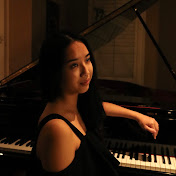 Profile Picture of Joyce Zheng (@joycezhengpiano) on Youtube