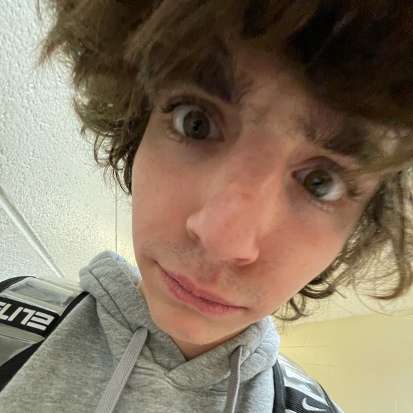 Profile Picture of Nathian Koppenaal (@poppanate) on Poshmark