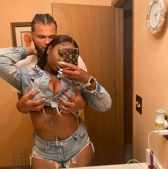 Profile Picture of Chuck Nebbergall (@cnebbergall) on Poshmark