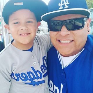Profile Picture of Dodger David 00 (@DodgerDavid27) on Twitter