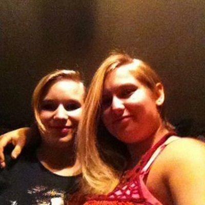 Profile Picture of Amber Renee' Potts (@Renee96Potts) on Twitter