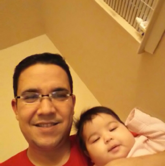 Profile Picture of Daniel Pena (@danielp79) on Poshmark