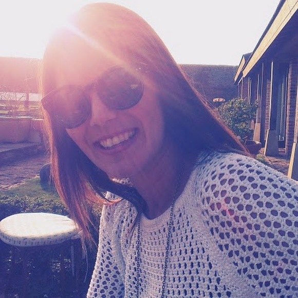 Profile Picture of Krista Tarty (@kristapnelson) on Poshmark