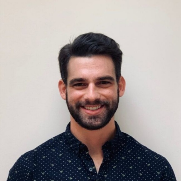 Profile Picture of Craig Ivy (@homesite639koe) on Poshmark