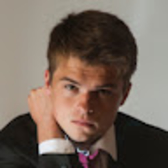 Profile Picture of Craig Slagh (@cslagh51) on Poshmark