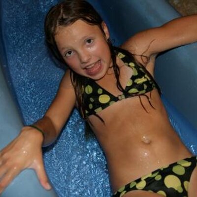 Profile Picture of Deborah Calhoun (@Deborahiko) on Twitter