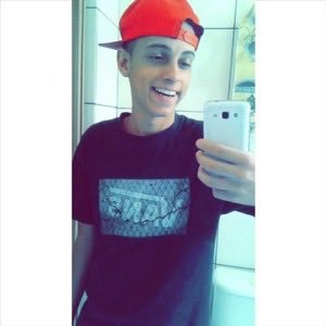Profile Picture of Fernando Paulo (@FernandooPaulo_) on Twitter