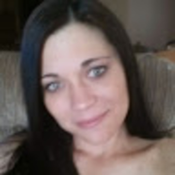 Profile Picture of Nancy Keigans (@nancy_savageau) on Poshmark